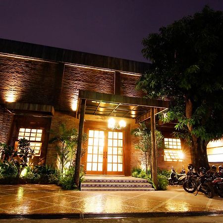 Java Villas Boutique Hotel & Resto Yogyakarta Exteriör bild