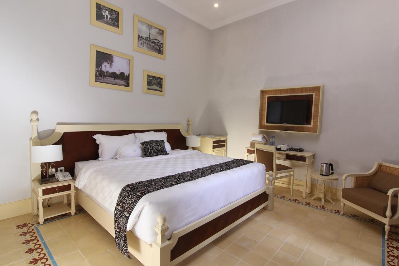 Java Villas Boutique Hotel & Resto Yogyakarta Exteriör bild
