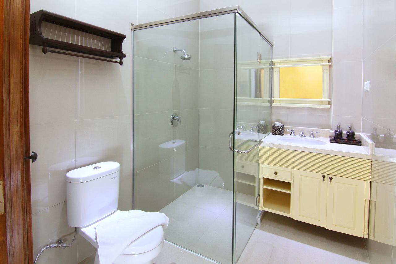 Java Villas Boutique Hotel & Resto Yogyakarta Exteriör bild
